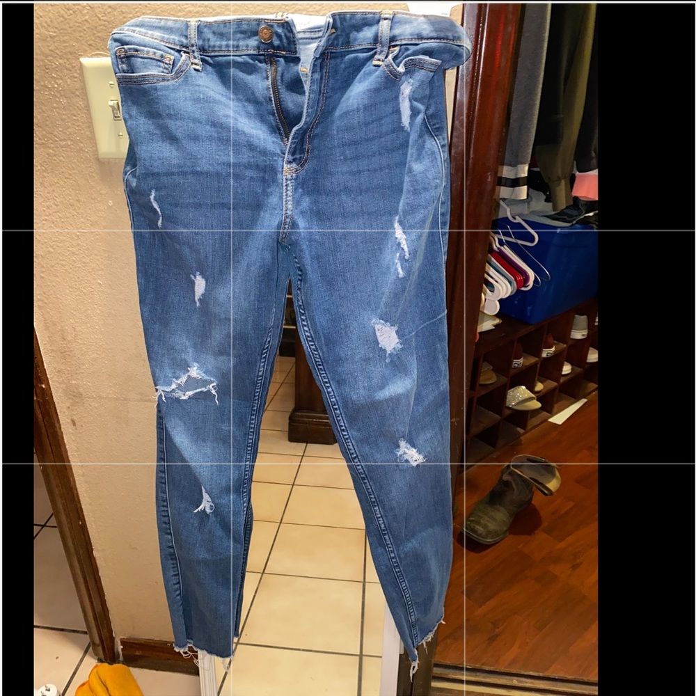 Hollister jeans